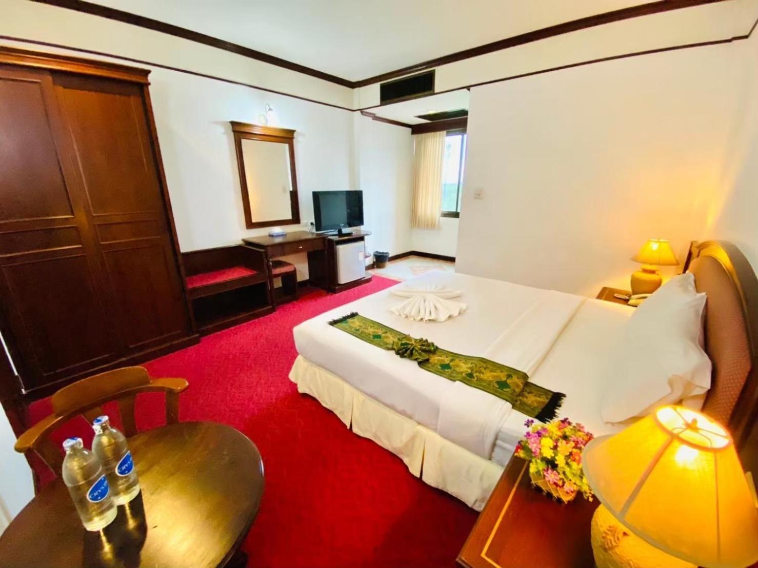 Crystal Hotel Krabi Ban Khlong Chi Lat Exterior photo