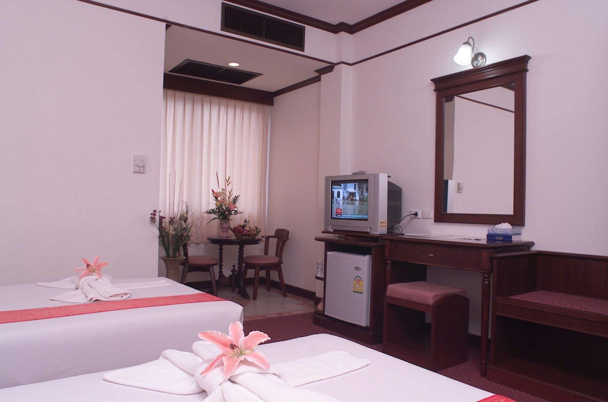 Crystal Hotel Krabi Ban Khlong Chi Lat Exterior photo